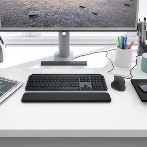 Clavier et <span class=keywords><strong>souris</strong></span> sans fil pour Mac MX Keys S Combo avec rétroéclairage LED, étanche, noir - Product Image 5