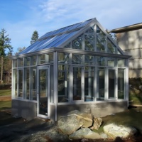 Freistehender Wintergarten Aluminium legierung Wintergarten Glashaus Tragbare Sicherheits pyramide Form Glas Garten Jurte Zelt Niedriger Fabrik preis