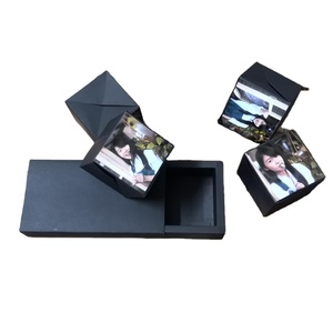 Álbum <span class=keywords><strong>de</strong></span> Fotos Sorpresa Explosivo con Recubrimiento para Fiesta <span class=keywords><strong>de</strong></span> Compromiso Romántica, Regalo Creativo, Caja <span class=keywords><strong>de</strong></span> Explosión con Cubos Saltarines, Relieve Reciclado - Product Image 1