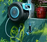 Dévidoir de tuyau rétractable automatique 20m/30m avec corps en ABS, personnalisable OEM, pour l'arrosage, le nettoyage et le jardinage (montage mural)