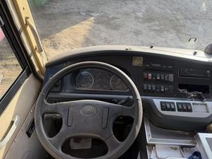 Autobús de <span class=keywords><strong>Turismo</strong></span> de Lujo Usado, con Volante a la Derecha, Manual, Gasolina, para Viajes Largos, con Más de 50 Asientos, Amplio y Confortable, Emisión Euro 3 - Product Image 5