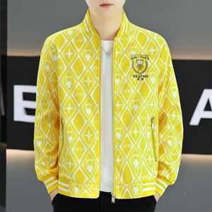 เสื้อแจ็คเก็ตขนแกะแฟชั่นผู้ชายสไตล์เกาหลีแบบหลวมมีฮู้ดสำหรับฤดูหนาว รุ่นโจ๊กเกอร์สุดฮิต - Product Image 4