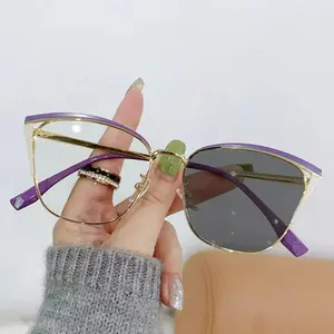 2024 Fashion Metal Purple Anti-blue Light Women Photochromic Eyewear Cat Eye Eyeglasses Designer Optical Glasses Frames