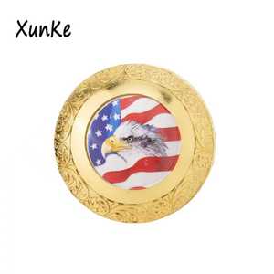 Le drapeau américain comporte un aigle Bâton <span class=keywords><strong>de</strong></span> marche décoratif Accessoires <span class=keywords><strong>de</strong></span> tournage <span class=keywords><strong>de</strong></span> films et <span class=keywords><strong>de</strong></span> télévision Canne <span class=keywords><strong>de</strong></span> marche pour Halloween Cosplay - Product Image 4