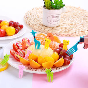 Fourchettes à fruits amusantes en forme d'animaux mignons, mini-fourchettes en plastique pour fruits, décoration de gâteaux, pics à fruits pour enfants - Product Image 5