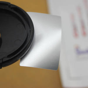 Adesivi Circolari in PVC Bianco di Alta Qualità con Stampa a Caldo Argento, Adesivi Personalizzati per Accendini <span class=keywords><strong>BIC</strong></span>, Vendita all'Ingrosso - Product Image 4