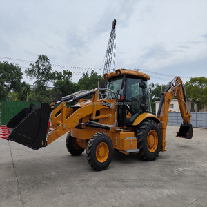 Chargeuse-pelleteuse JCB 3CX d'occasion avec bras de terrassement à déplacement latéral, vitesse de 40 km/<span class=keywords><strong>h</strong></span>, montée sur camion, capacité de charge de 8 tonnes, puissance de 68,6 kW pour la construction agricole - Product Image 2