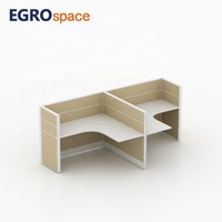Solution de mobilier de bureau EGROspace : Poste de travail modulaire en L avec cloison de séparation pour bureau privé