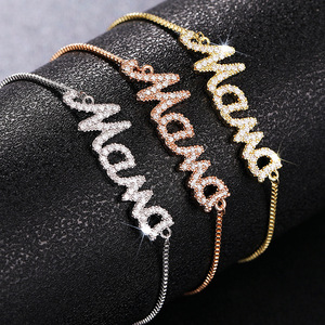 Bracciale con ciondolo a forma di lettera 'Mama' per Donne, Gioiello Romantico e alla Moda, Idea Regalo - Product Image 2