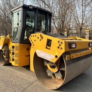 Top Brand China New <b>Road</b> Roller XD133 13 Ton Vibrator Soil Compactor Euro 4 - Product Image 6