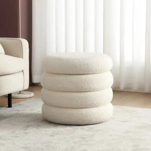 Taburete Otomano de Terciopelo de Cordero 30, Cómodo Taburete de Almacenamiento para el Hogar y la Cocina, Color Crema, para Vestidor, Sala de Estar, Sofá - Product Image 1