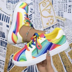 Zapatillas deportivas casuales ligeras de lona y PU con degradado de color a la moda para mujer 2026, con plantilla de EVA y punta, ideales para verano, otoño, primavera e invierno. - Product Image 2