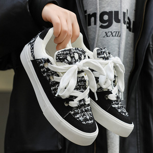 Men's RO Color <b>Block</b> Vintage Bread Shoes, Non-Slip Skateboard Shoes, Korean Fashion Trendy Shoes - Product Image 4