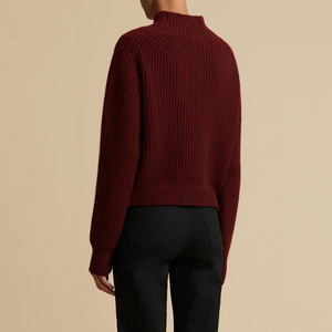 Maglione Minimalista da <span class=keywords><strong>Donna</strong></span> in <span class=keywords><strong>Maglia</strong></span> a Coste, Collo Semi-Alto, Vestibilità Ampia, Colore <span class=keywords><strong>Bordeaux</strong></span>, Produzione Personalizzata - Product Image 2