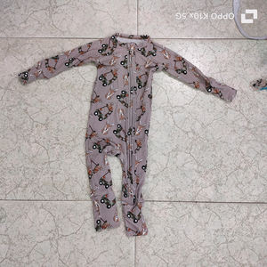 ชุดนอนเด็กแบบซิป ลายพิมพ์ตะวันตก ผลิตจากผ้าไผ่ 95% และผ้าสแปนเด็กซ์ 5% - Product Image 3