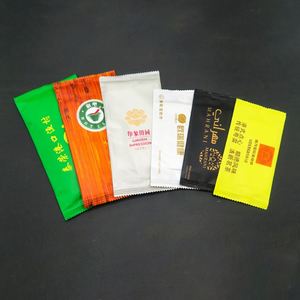 Toallitas Húmedas de Limpieza Pequeñas con Logotipo Personalizado, Desechables, para Restaurantes y Hoteles, Mini Paquete de Toallitas Húmedas de Tela No Tejida para Limpieza de Manos y Boca - Product Image 4