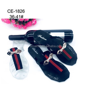 Dép Nữ Mang Nhãn Hiệu Dép Nữ Độc Đáo Thương Hiệu Dép Xỏ Ngón Dép Thiết Kế Dép Hở Ngón Phẳng Dép Đi Biển Vàng Dép Xỏ Ngón - Product Image 6