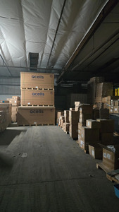 Batería de Almacenamiento de Energía Doméstica Híbrida de Iones de Litio de 48V Apilable Tesla 3 con Salida de 30-40KW, Solución Energética Residencial - Product Image 2