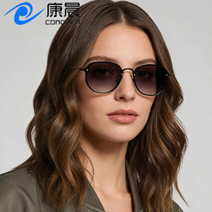 Gafas de Sol para Mujer Conchen, Protección UV400, Montura de PC, Lentes Doradas Clase 2, Gafas de Sol de Moda para Viajes y Conducción - Product Image 1