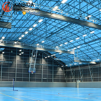 Structure en acier préfabriquée pour entrepôt, salle de badminton intérieure, stade de basketball, terrain de tennis, gymnase