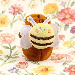 Sac à bandoulière pour étudiant en peluche Kawaii de 13,5 cm, série complète, avec breloque, jouet en peluche doux et mignon, personnages de dessins animés, logo personnalisé, vente en gros - Product Image 1