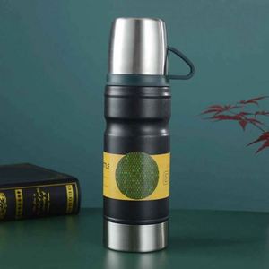 Botella Moderna de Acero Inoxidable con Aislamiento al Vacío y Vaso, Asa y Tapa - Product Image 5