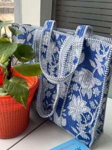 Sac fourre-tout en coton imprimé à la main vintage indien avec fermeture éclair pour femme, idéal pour le shopping, les cadeaux, les anniversaires, printemps, été, hiver - Product Image 2