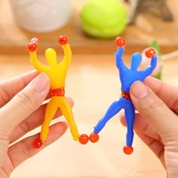 Vente directe usine : Main collante murale anti-stress en gros ; Grimpeur mural magique ; Homme collant grimpeur mural Spider-Man