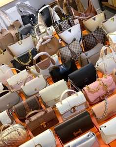 <span class=keywords><strong>Bolsos</strong></span> <span class=keywords><strong>de</strong></span> Marca Usados al por Mayor, <span class=keywords><strong>Bolsos</strong></span> <span class=keywords><strong>de</strong></span> Hombro, Ropa Usada para <span class=keywords><strong>Mujer</strong></span>, Surtido <span class=keywords><strong>de</strong></span> <span class=keywords><strong>Bolsos</strong></span> para <span class=keywords><strong>Mujer</strong></span> - Product Image 2