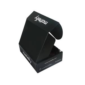 Cajas <span class=keywords><strong>de</strong></span> Cartón Negras Personalizadas con Estampado en Caliente Dorado y Plateado para Cosméticos, con Solapa, para Crema Facial, con Nombre <span class=keywords><strong>de</strong></span> Marca, para Camisetas - Product Image 1