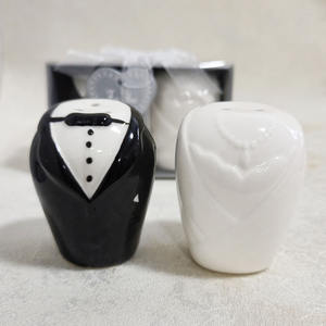 Juego de Regalo de Cerámica para Novios, Regalo de Boda, Juego de Tarros de Condimento Creativos de Cerámica para Cocina y Hogar - Product Image 1