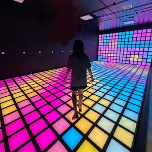 Tuiles LED interactives pour jeu d'évasion en intérieur – Jeu de grille de saut pour salle de parc d'attractions – Grille d'activation multijoueur - Product Image 4