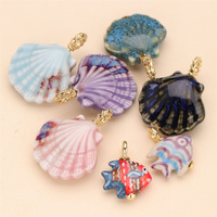 Vente en gros DIY Fashion Céramique Shell Charm Pendentif poisson en porcelaine fait à la main pour la fabrication de bracelets colliers boucles d'oreilles