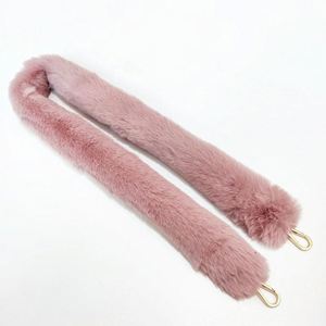 New Hand Accessories Strap Shoulder Crossbody Underarm Bag With Imitation Fur Furry Handbag - Product Image 3