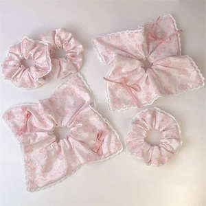 Original coreano Rosa chica Linda Rosa grande scrunchie - Product Image 1