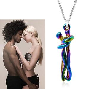 Colliers tendance 2026 avec breloques, bijoux hypoallergéniques en acier inoxydable 316L plaqué or PVD 18 carats, collier couple enlacé pour les amoureux - Product Image 3