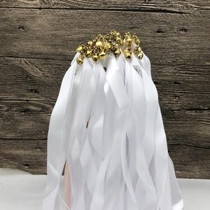 Varinhas de Fita de Madeira Modernas para Casamento com Sinos para Despedida, Varinhas de Fita Mágica Branca para Festas - Product Image 5