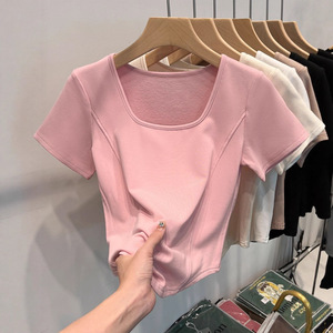 T-shirt estiva da <span class=keywords><strong>donna</strong></span> a maniche corte, vestibilità slim, <span class=keywords><strong>con</strong></span> scollo quadrato, orlo curvo, scollo ampio e design a spina di pesce. - Product Image 4