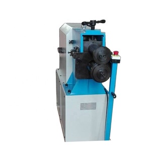 Machine à cintrage rotative hydraulique motorisée pour le forgeage à froid des métaux, facile à utiliser, marque Metform, garantie 1 an, en stock - Product Image 5