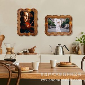 Espejo de Pared con Marco de Madera Maciza Rústica, Forma Irregular, Espejo de Maquillaje para Baño, Decoración del Hogar - Product Image 1