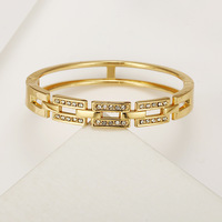 Bracelet minimaliste à maillons avec double strass, plaqué or, élégant, vente en gros, bijoux de mode 2027