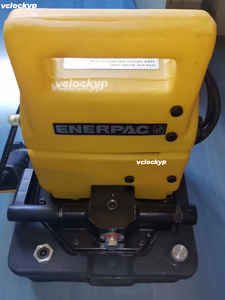 Pompe hydraulique électrique ENERPAC PUJ1200E pour vérification des vérins à simple effet, 220V, protection IP65, précision 1%, garantie 1 an - Product Image 1