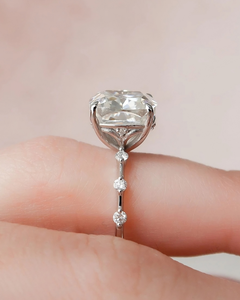 แหวนเพชรเม็ดเดี่ยวทรงบริลเลียนต์ 14K 18K ทองคำขาว เพชรเลี้ยงในห้องปฏิบัติการ สำหรับผู้หญิง ระดับ VVS สั่งทำได้ ขายส่งจากโรงงาน - Product Image 6