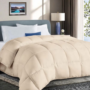 لحاف مبطن بالجملة لجميع المواسم، 100% بوليستر، ناعم ودافئ للمنزل أو الفندق، مقاس مخصص، بيج، أبيض - Product Image 1