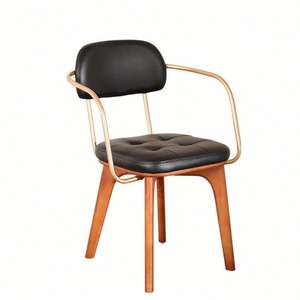 Chaise de restaurant design personnalisé en gros chaise de salle à manger en cuir avec pieds en bois massif chaise de restaurant - Product Image 1