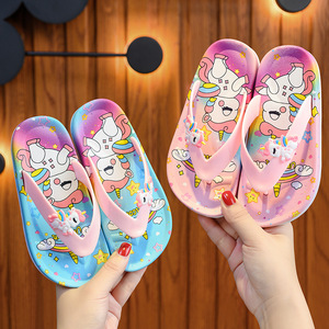 Nuovo Design alla Moda, Ciabatte Estive Leggere con Suola Morbida e Motivo Cavallo Cartone Animato, Stile Principessa, <span class=keywords><strong>Pantofole</strong></span> da Bambina per la Spiaggia - Product Image 2