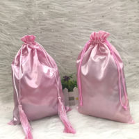 Vente en gros de sacs à cheveux en satin avec logo personnalisé pour perruques sac d'emballage cadeau en soie douce sac à provisions de haute qualité avec cordon de serrage
