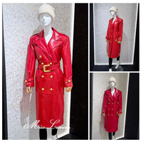 Manteau long en cuir rouge sur mesure OEM pour femme, double boutonnage, revers cranté, boutons dorés, ceinture, veste d'hiver
