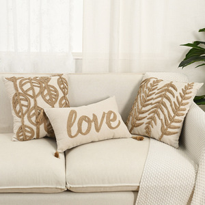 Fundas de almohada para el hogar con bordado de diseñador, fundas de cojines con patrón de plantas para sala de estar - Product Image 1