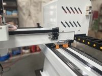 Robot manipulateur servo à cinq axes haute vitesse Xiangwei XWV-900PR IP67 220V pour injection plastique, état neuf, pour applications industrielles de préhension et de placement